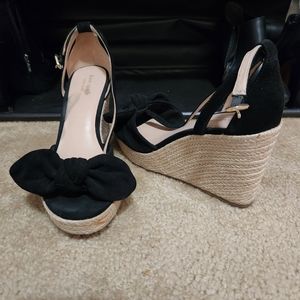 Kate spade black Tianna bow wedges